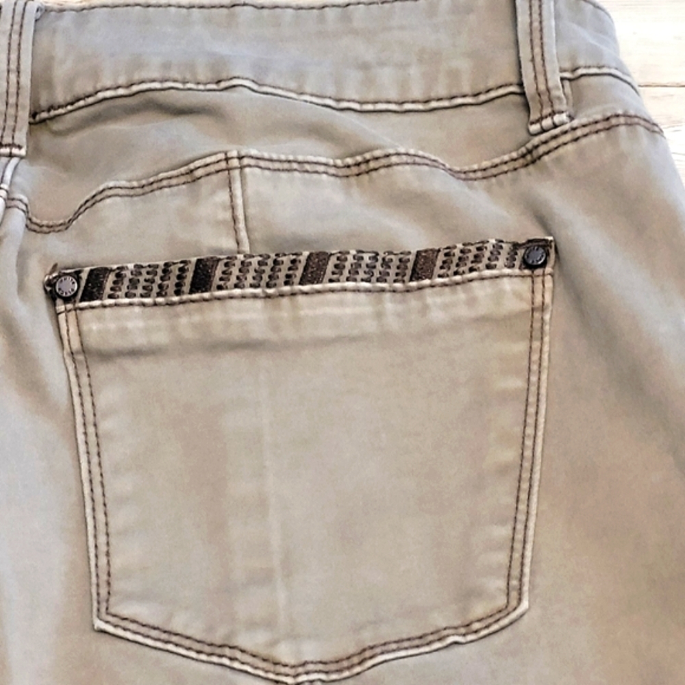 WHBM Jeans | Chevron |  Zipper Hem | Skinny Jeans | White House Black Market - Picture 15 of 16